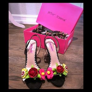 Betsy Johnson sandals